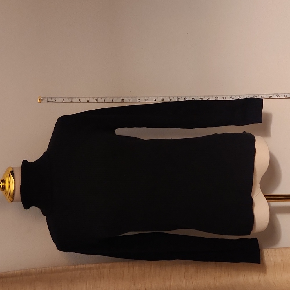 Womens turtleneck sweater size Small